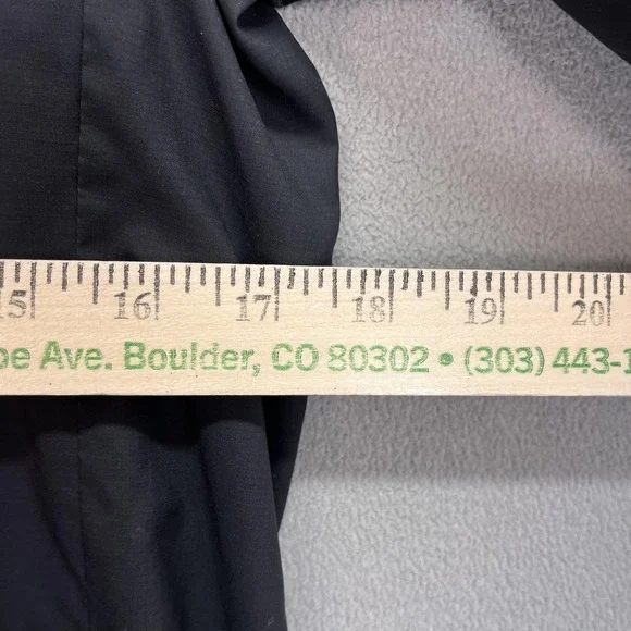 Uniqlo Jacket Mens Small Black Hooded Windbreaker Lightweight Zip Pockets Casual - Picture 7 of 8